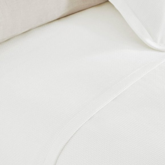 Zara White Bedding Set - Picture 3 of 5